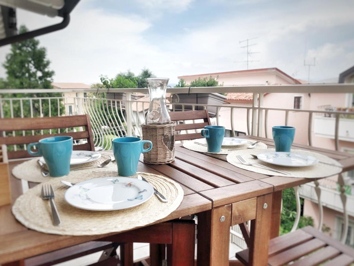 Casa Danema Lägenhet Sirmione Exteriör bild