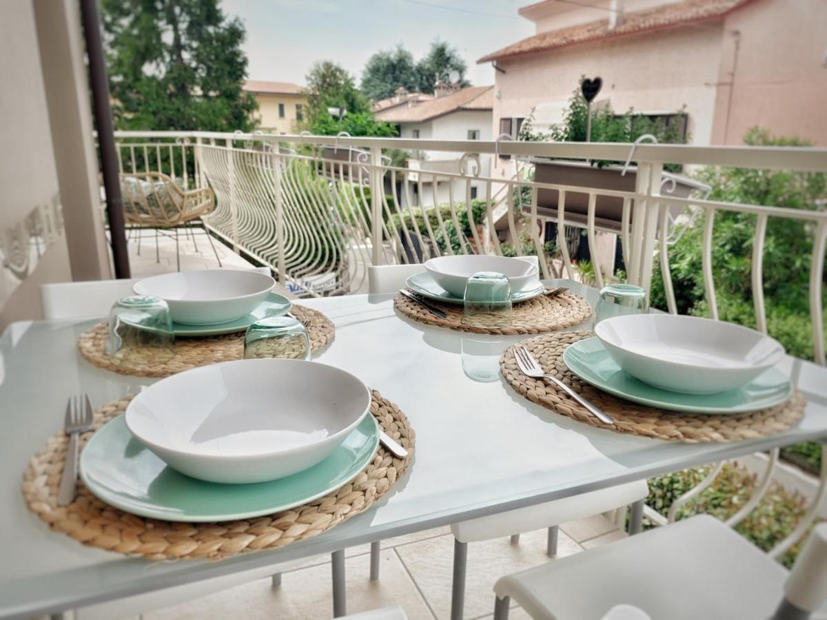 Casa Danema Lägenhet Sirmione Exteriör bild