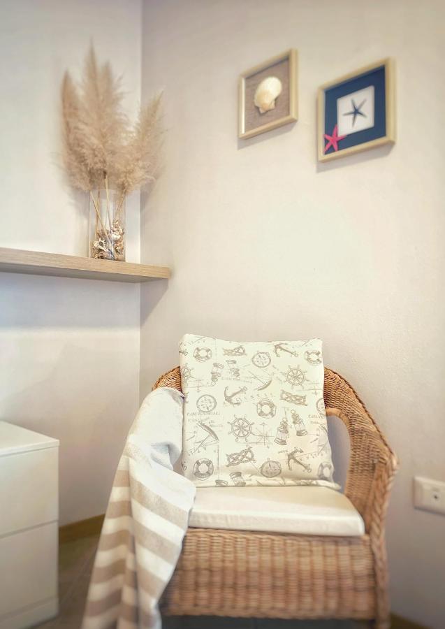 Casa Danema Lägenhet Sirmione Exteriör bild