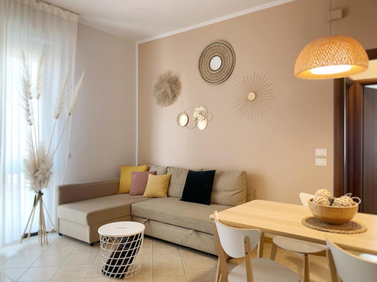 Casa Danema Lägenhet Sirmione Exteriör bild