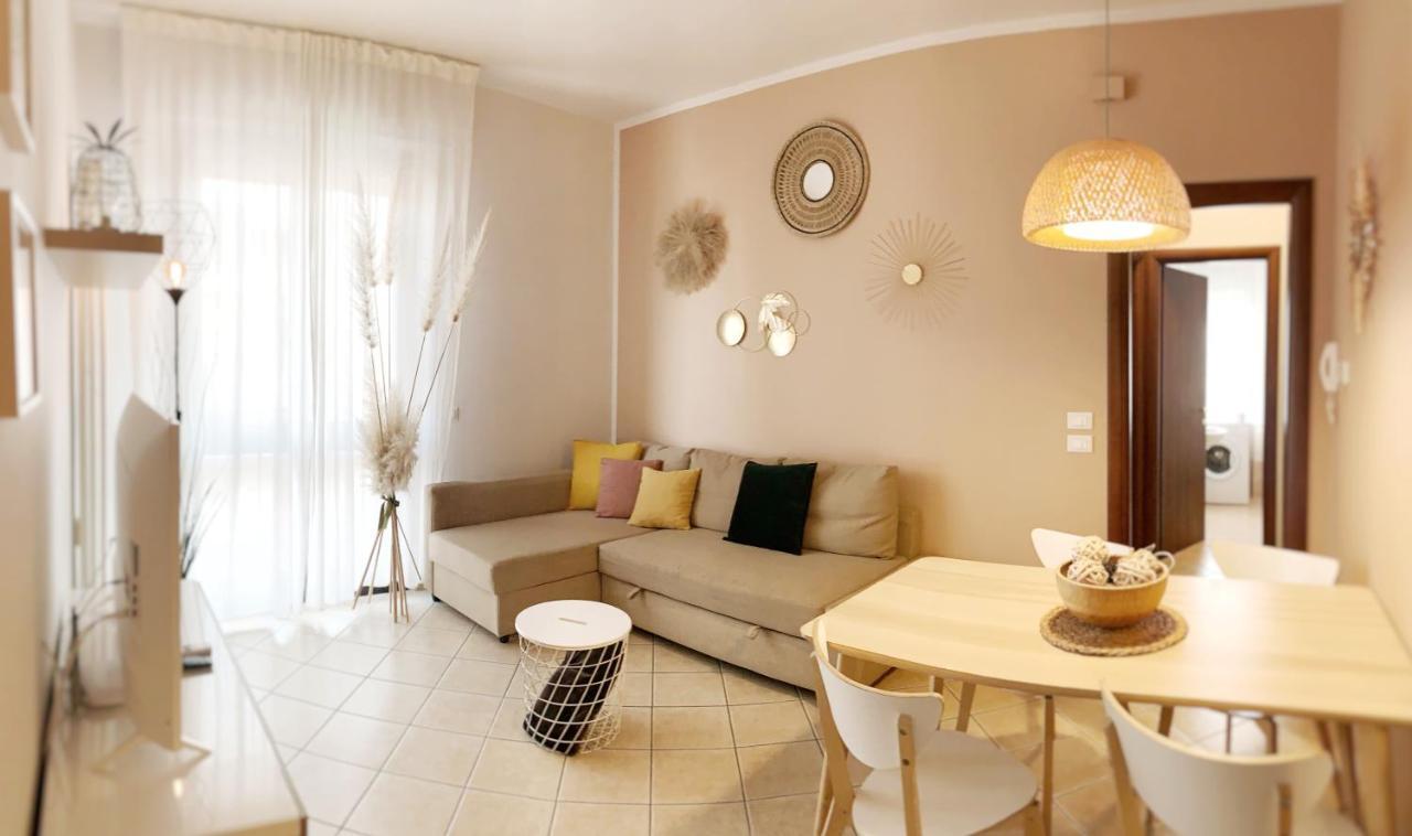 Casa Danema Lägenhet Sirmione Exteriör bild