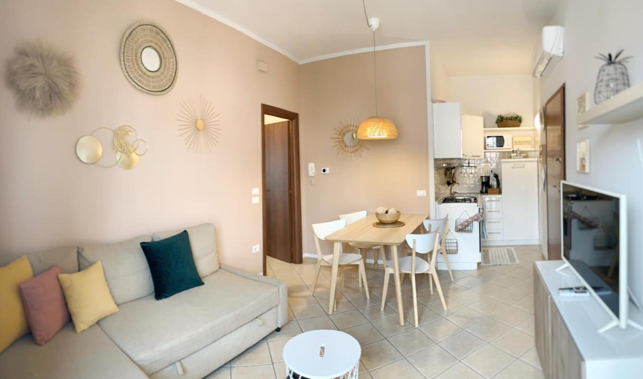 Casa Danema Lägenhet Sirmione Exteriör bild