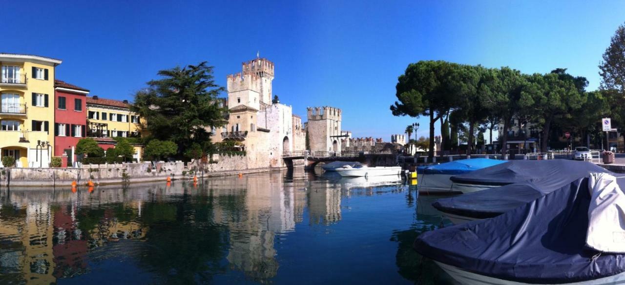 Casa Danema Lägenhet Sirmione Exteriör bild